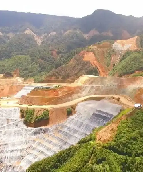 Silveroc Mines mining in Ecuador 2